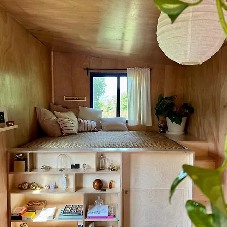 Tiny House Luna - Eco Retreat In The Mountains Fundo da Vila